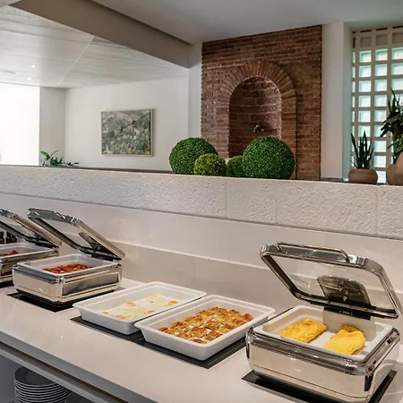 Civitel Akali Hotel 4*