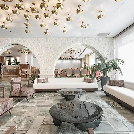 Hotel Civitel Akali 4*